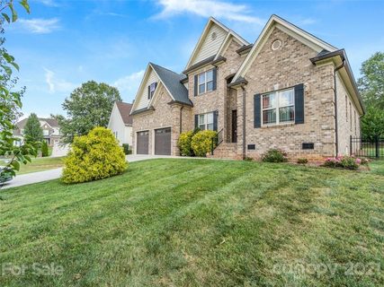 1915 Waterbury Court