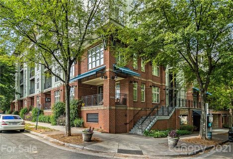1101 W 1st Street 307