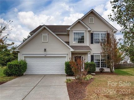 2208 Northwest Trail