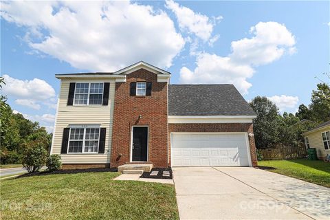 8510 Bodkin Court sold home in Cambridge Commons, Charlotte, NC