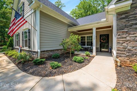 Previously sold for $580,000