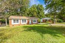 320 Wooddale Drive sold home in Dallas, SC