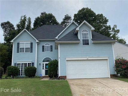 715 W Cheval Drive