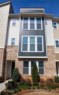 3347 Bending Birch Place