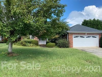 2147 Pinefield Court sold home in Waterford Place, Gastonia, NC