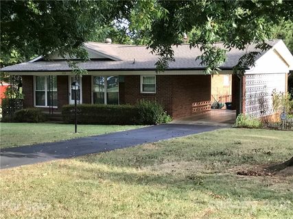 202 Autumn Lane