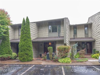 82 Chelsea Road sold condo in Waynesville West Condos, Waynesville, NC