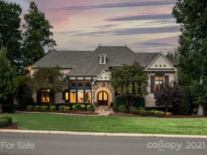 8104 Skyecroft Commons Drive