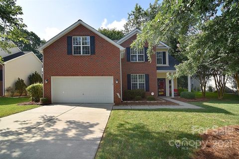 13049 Hamilton Green Drive