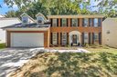 6402 Falls Lake Drive sold home in Charlotte, SC