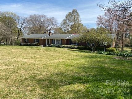 126 Autumn Lane