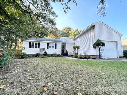 5107 Rolling Oak Lane