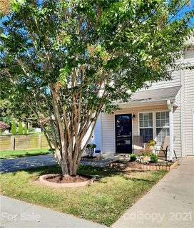 78 Yorktown Circle