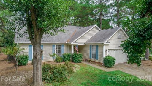 2518 Bushy Pine Court