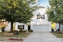 5705 Parkstone Drive sold home in Matthews, SC