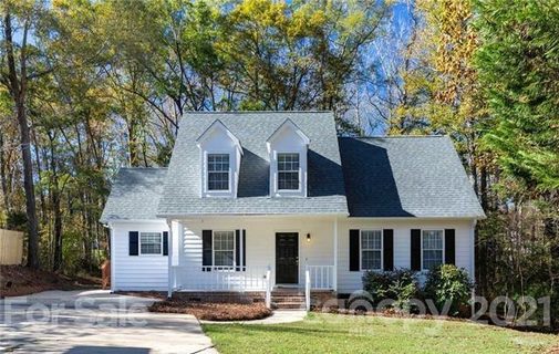 4875 Hickory Nut Court sold home in Country Oaks, Rock Hill, SC