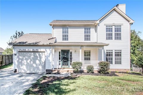 9403 Fetlock Court sold home in Gaitwood, Charlotte, NC