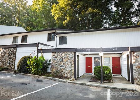 3615 Maple Glen Lane