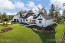 15 Peninsula Drive sold home in Mill Spring, SC