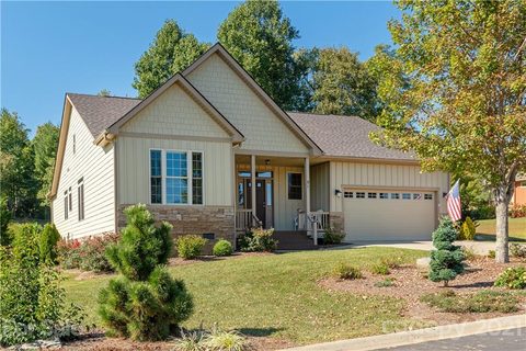 91 Triple Fairways Drive