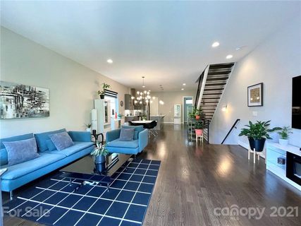 936 Westbrook Drive A