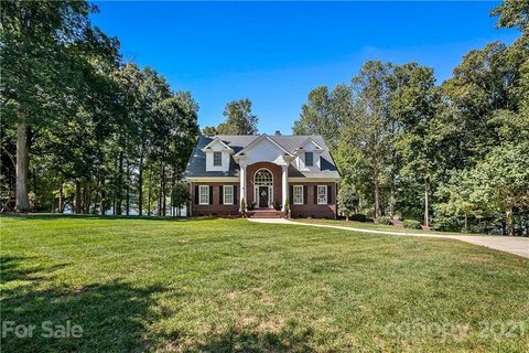 5632 Plantation Ridge Road
