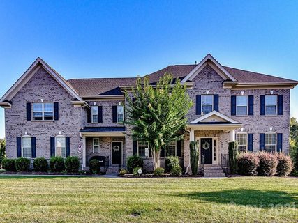 805 Pine Valley Court sold home in Lake Forest Preserve, Weddington, NC