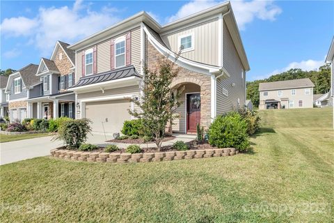 1464 Overlea Place