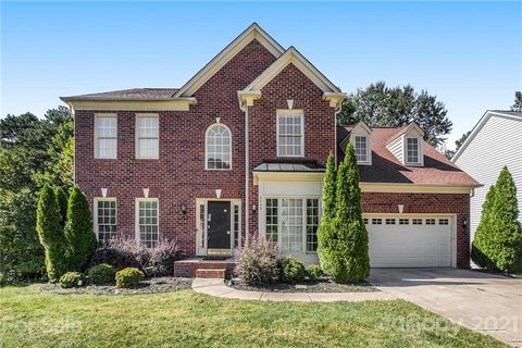 2706 Peverell Lane