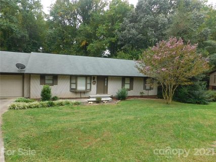 1855 Woodridge Circle