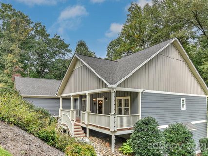 31 Jr Estates Drive sold home in Justice Ridge Estates, Candler, NC