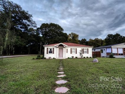 Previously sold for $298,500