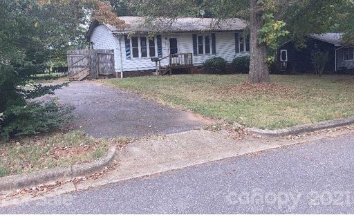 413 Klutz Street sold home in Pleasant Heights, Maiden, NC