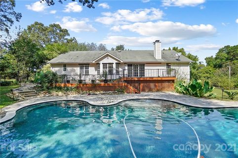 6978 Strawberry Lane sold home in Meadowsweet Farms, Stanfield, NC