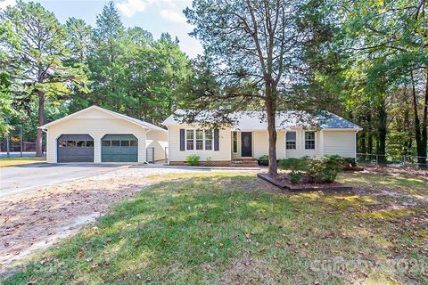 4713 Country Oaks Drive sold home in Country Oaks, Rock Hill, SC