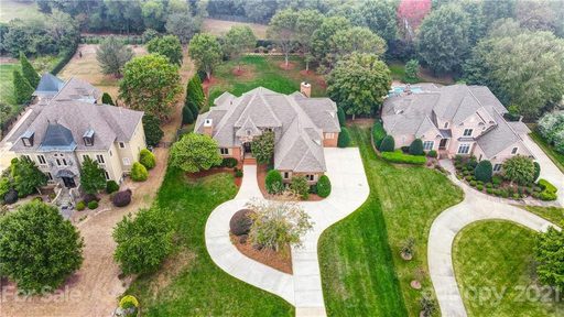 1507 Churchill Downs Drive