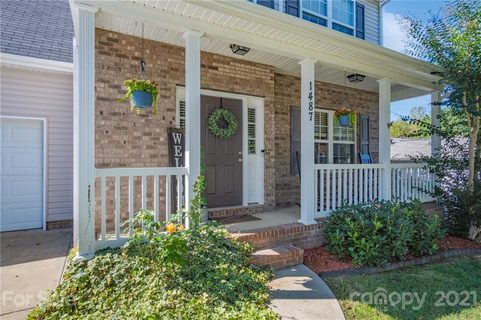 1487 Hollythorne Drive