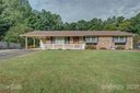 4413 Farmbrook Road sold home in Gastonia, SC