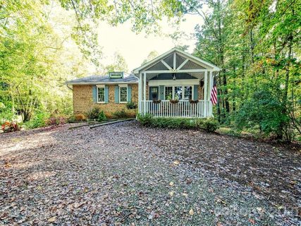 240 Markley Drive sold home in Highland Lake Club, Flat Rock, NC