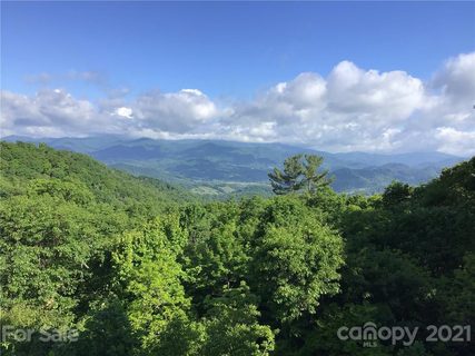 80 Stoney Falls Loop 3-202