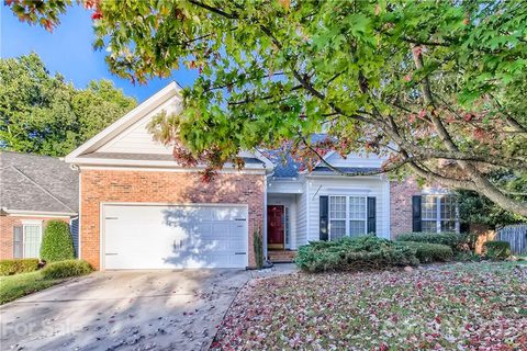 1636 Brookhaven Drive sold home in Riverwood, Gastonia, NC