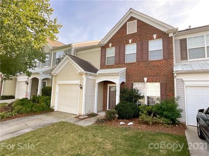 6719 Beverly Springs Drive sold townhome in The Preserve at Beverly Crest, Charlotte, NC
