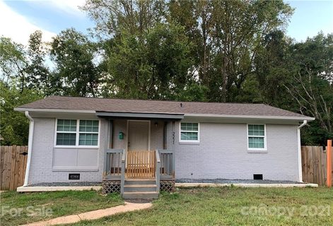 2231 Longleaf Drive
