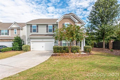 3025 Angel Carrie Lane