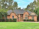 10224 Crestwood Drive sold home in Charlotte, SC