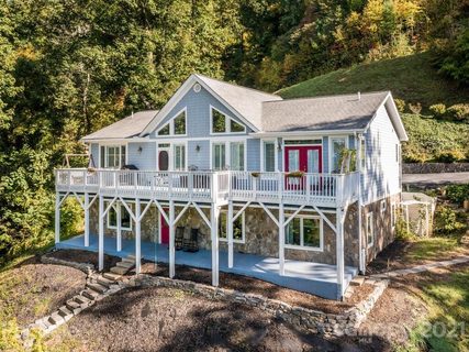 143 Stonecrest Drive sold home in Ridge View Estates, Asheville, NC