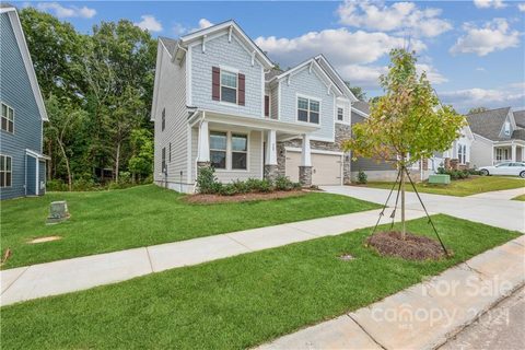 929 Stebbins Drive