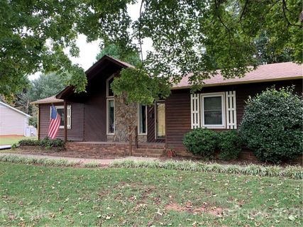 2602 Pine Forest Drive