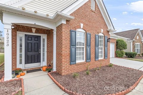 10223 Threatt Woods Drive 121
