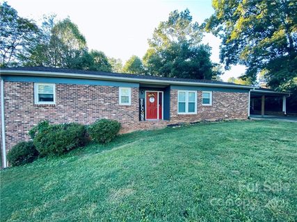 3067 Spencer Heights Drive sold home in Spencer Heights, Lenoir, NC